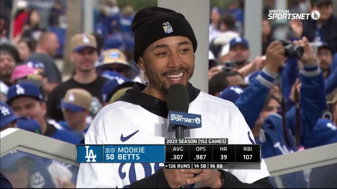 Mookie Betts qualifie de « bénédiction » de jouer avec Shohei Ohtani au DodgerFest 2024