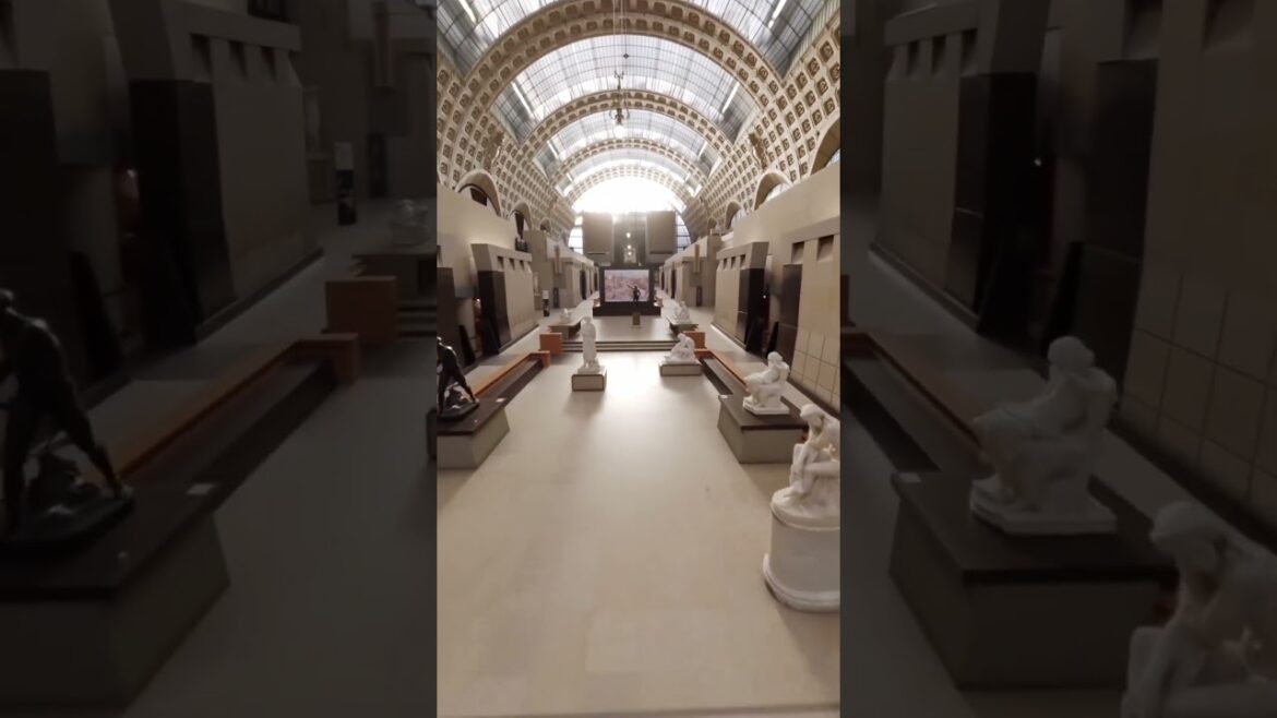 Une nouvelle œuvre fait son entrée au musée 🖼️ #paris2024