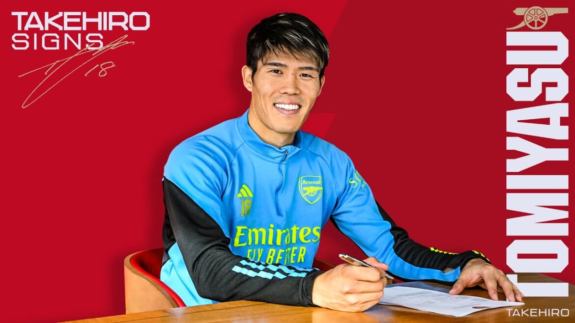 Takehiro Tomiyasu signe un nouveau contrat avec Arsenal !