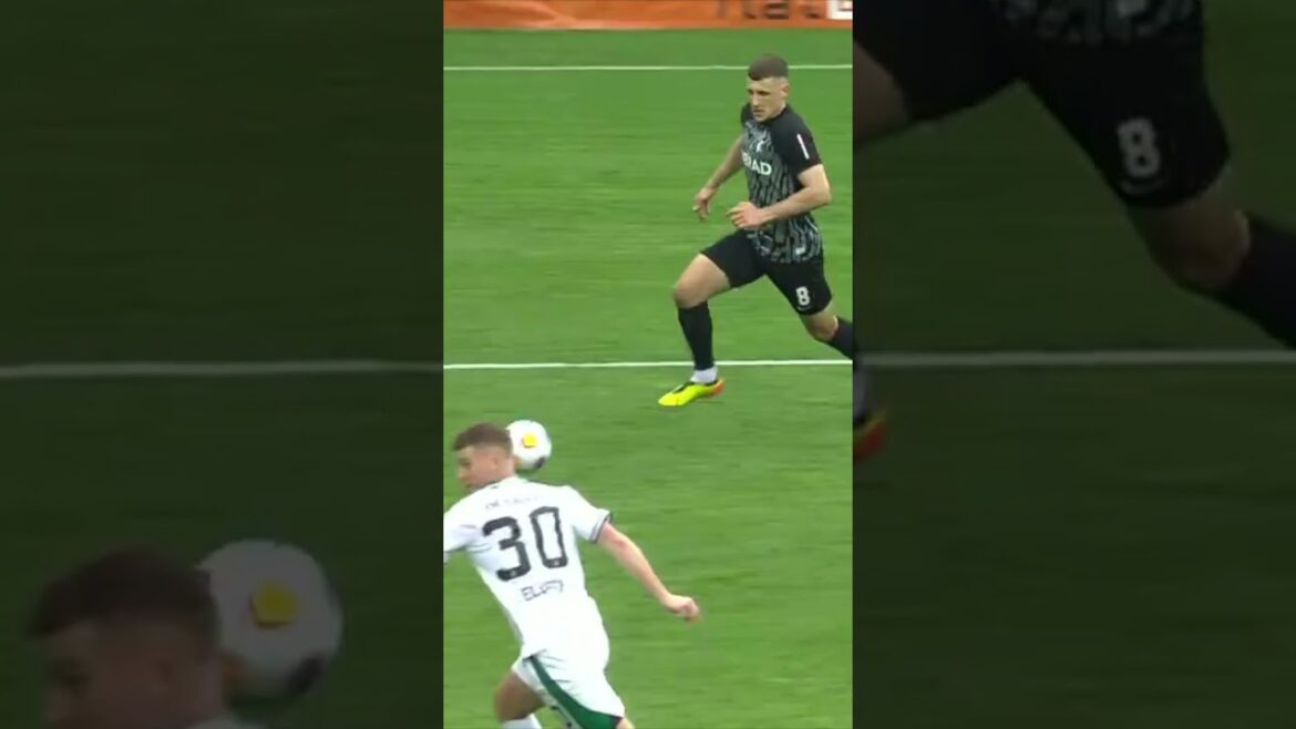 [31 mars]Ritsu Doan remporte deux matchs d'affilée ! A marqué son 4ème but de la saison grâce à un brillant échange de passes !