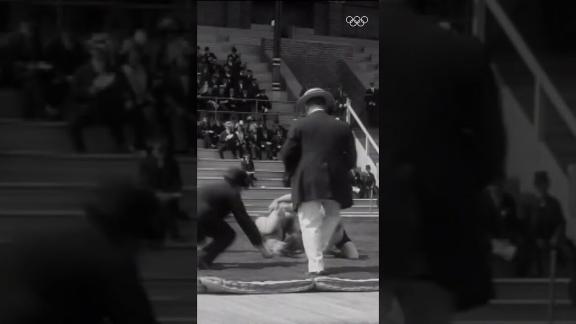 1912 : les vibrations de la lutte capturées en mouvement.  ✨📽️