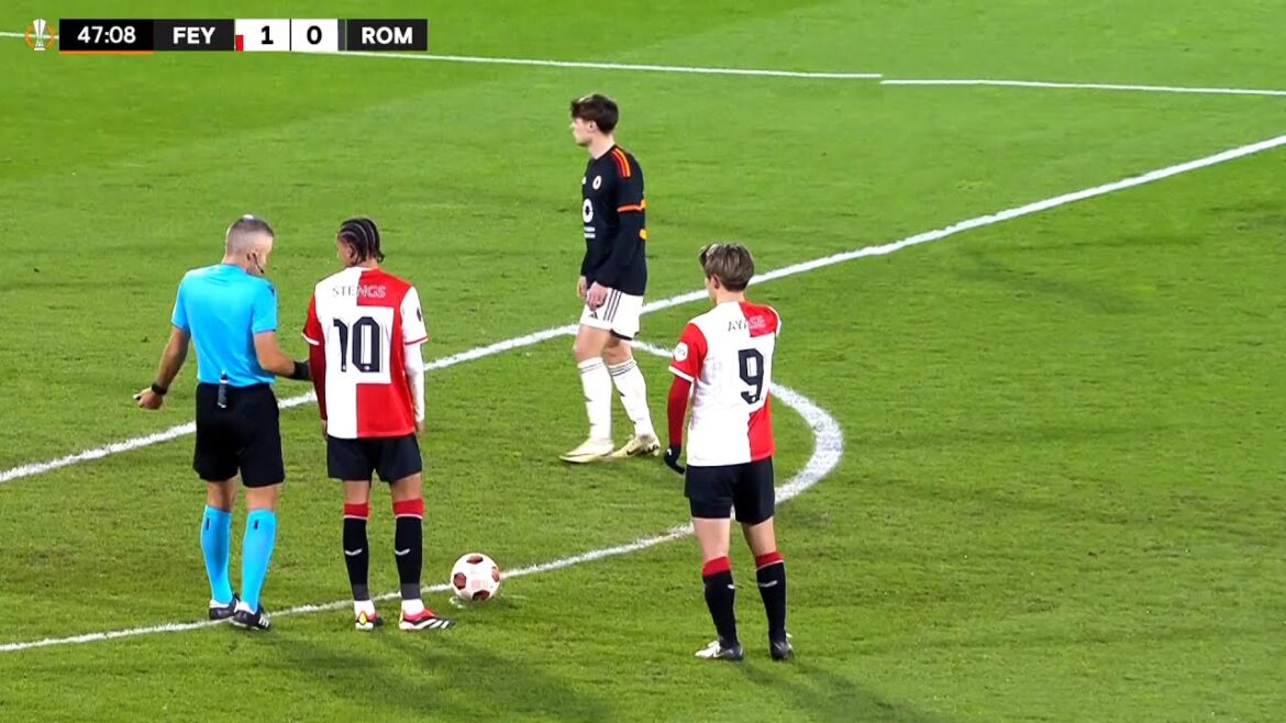 C'est ainsi qu'Ayase Ueda a joué contre une équipe de haut niveau comme la Roma.