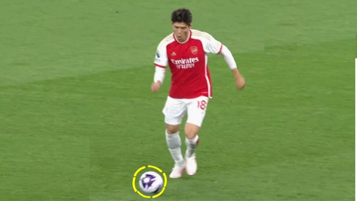 Takehiro Tomiyasu est tout simplement incroyable !