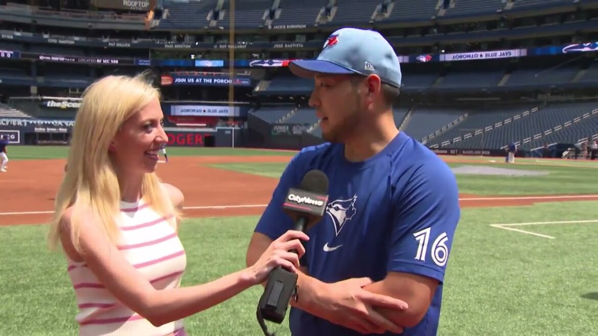 L’interview en anglais de Yusei Kikuchi est incroyable L'interview en anglais de Yusei Kikuchi est incroyable