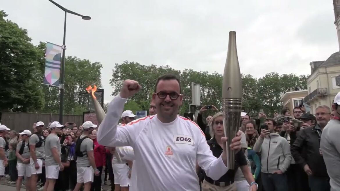 Relais de la Flamme olympique | Étape 18 - Maine-et-Loire | Jeux Olympiques de Paris 2024