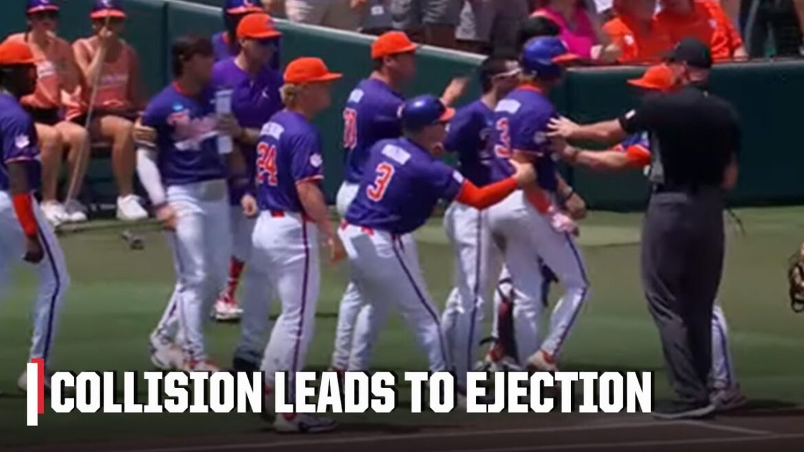 COLLISION ➡️ SKIRMISH ➡️ EJECTION ‼️ Les joueurs de Clemson et de Floride s'y lancent 👀 |  Baseball universitaire ESPN