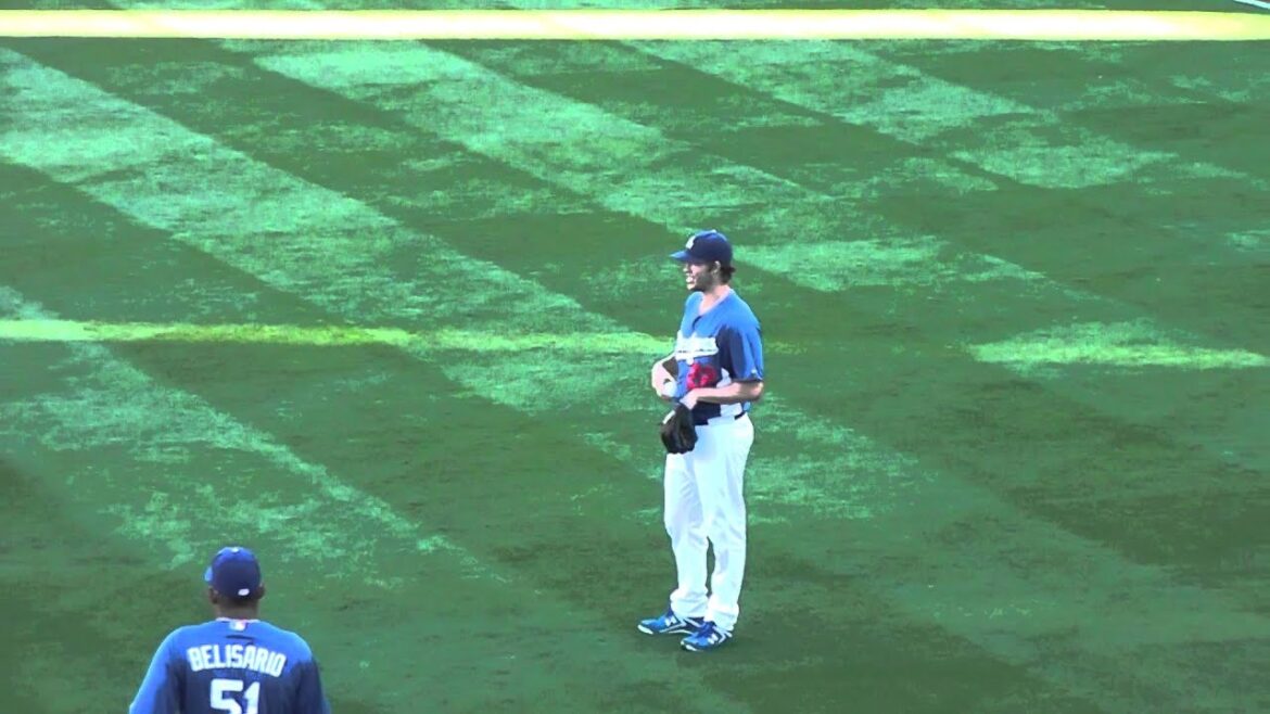 Kershaw lançant du droitier - Darvish lançant du gaucher