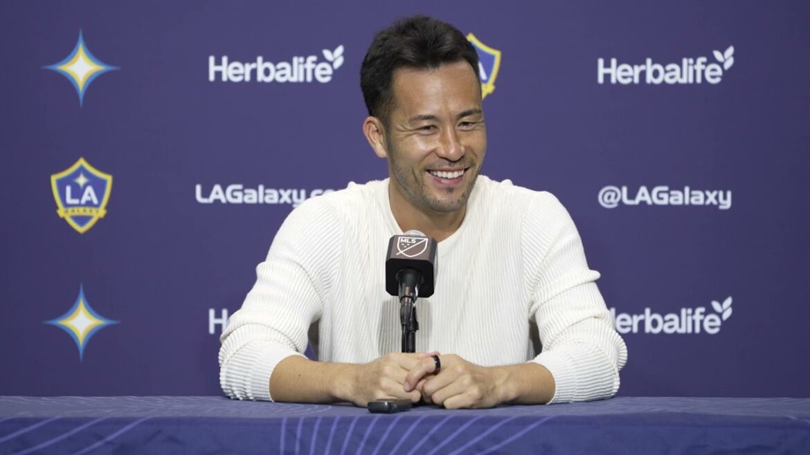 Maya Yoshida, presseuse d'après-match |  6.24.24