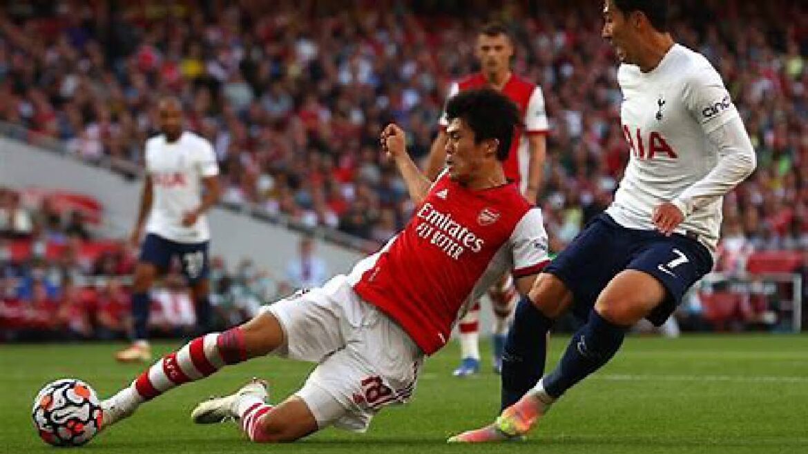 Collection de jeu défensif Tomiyasu Collection de jeu défensif Tomiyasu