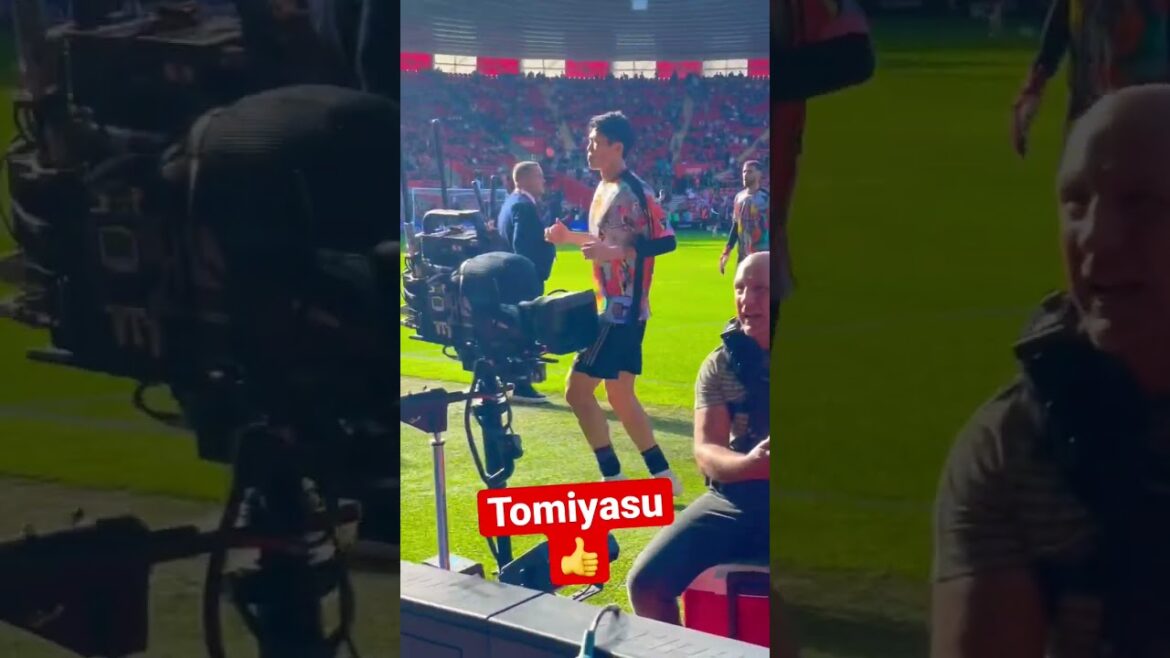 Tomiyasu Takehiro Tomiyasu 👍