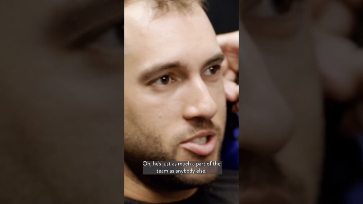 Une coupe fraîche est un élément essentiel du jour du match. 💇‍♂️