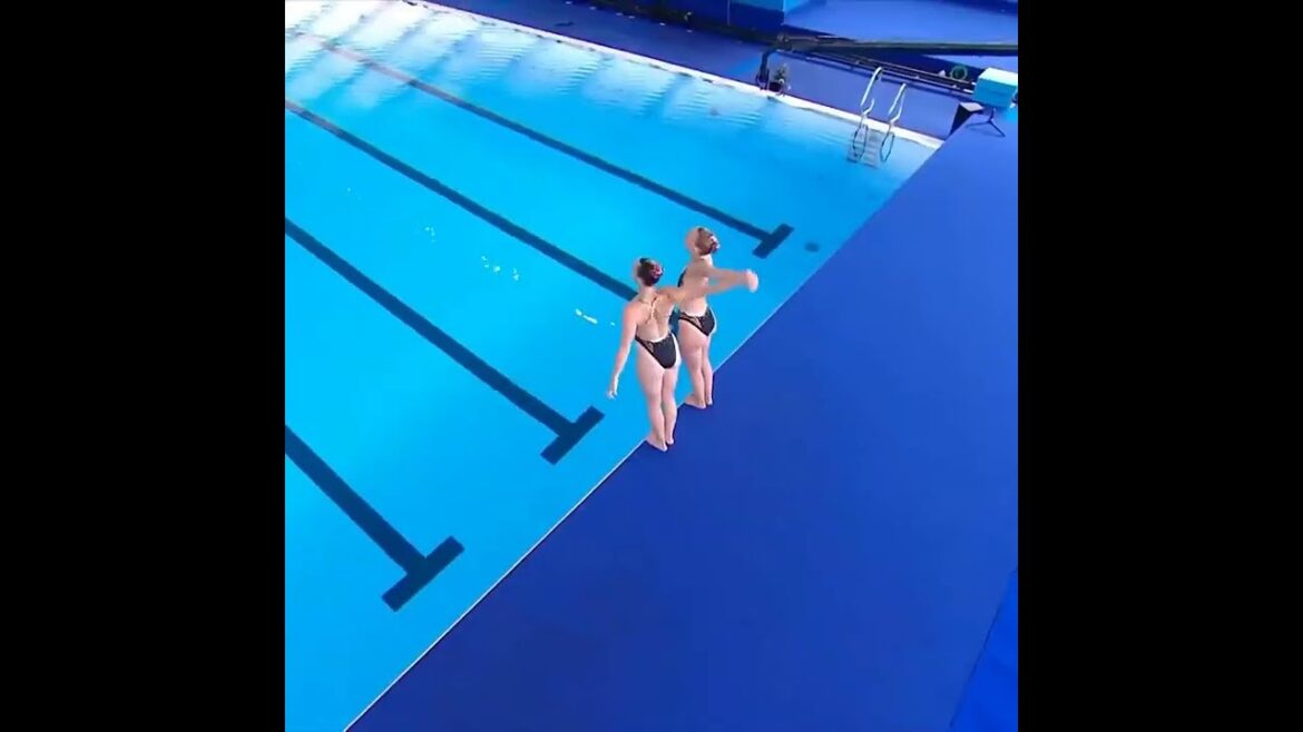 Anna HOGDAL vs Clara TERNSTROM | Women's Artistic Swimming Final #shorts