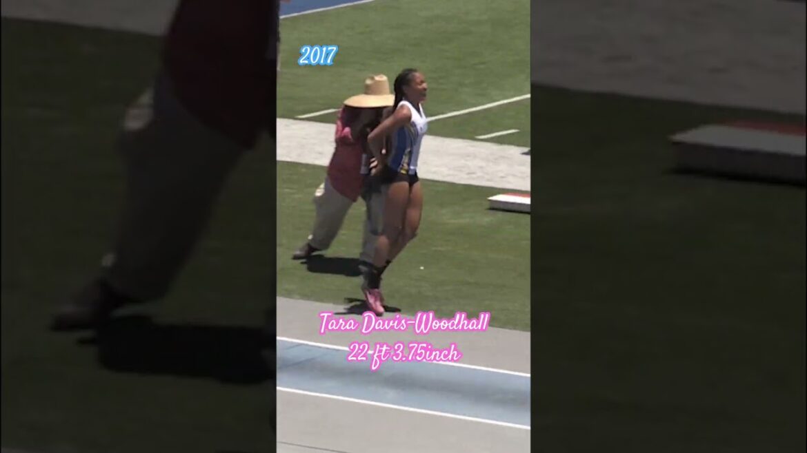 Félicitations à Tara Davis-Woodhall qui participe aux essais olympiques aujourd’hui ! Voici son Prep Pr ! Félicitations à Tara Davis-Woodhall qui participe aux essais olympiques aujourd'hui ! Voici son Prep Pr !