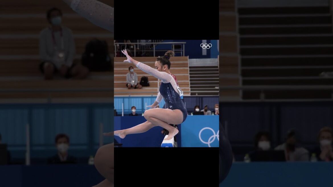 Sunisa Lee Tokyo 2020 🥇 Routine au sol emblématique qui lui a valu l'or du concours général individuel.