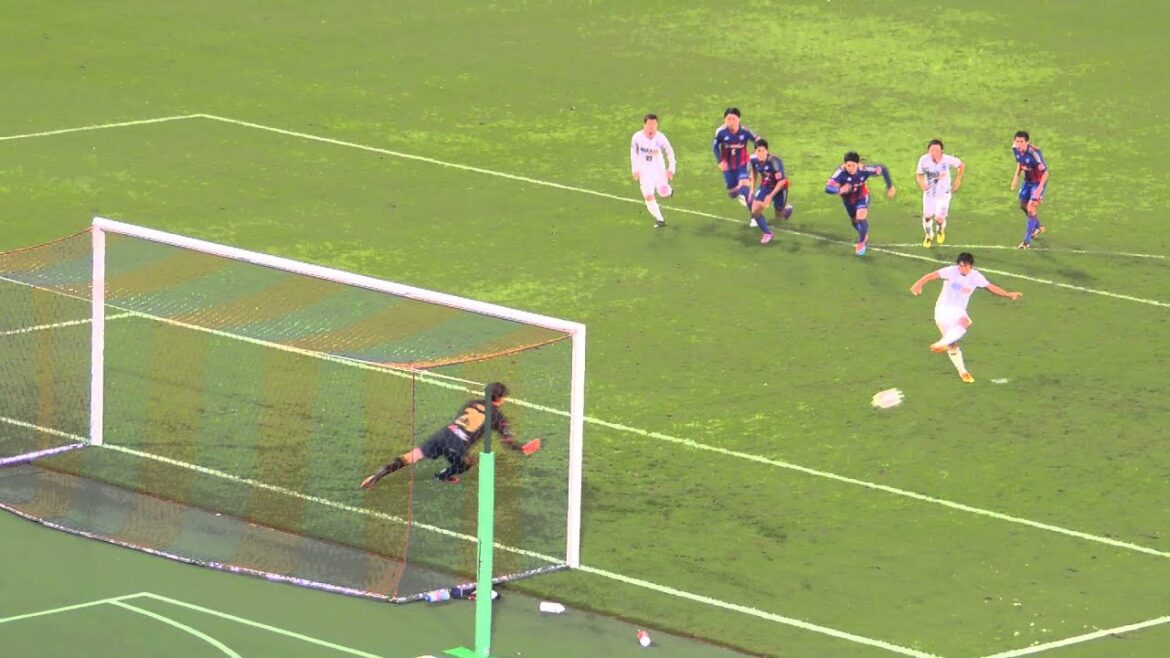 2014.10.22 FC Tokyo vs Hiroshima GK Gonda PK super arrêt