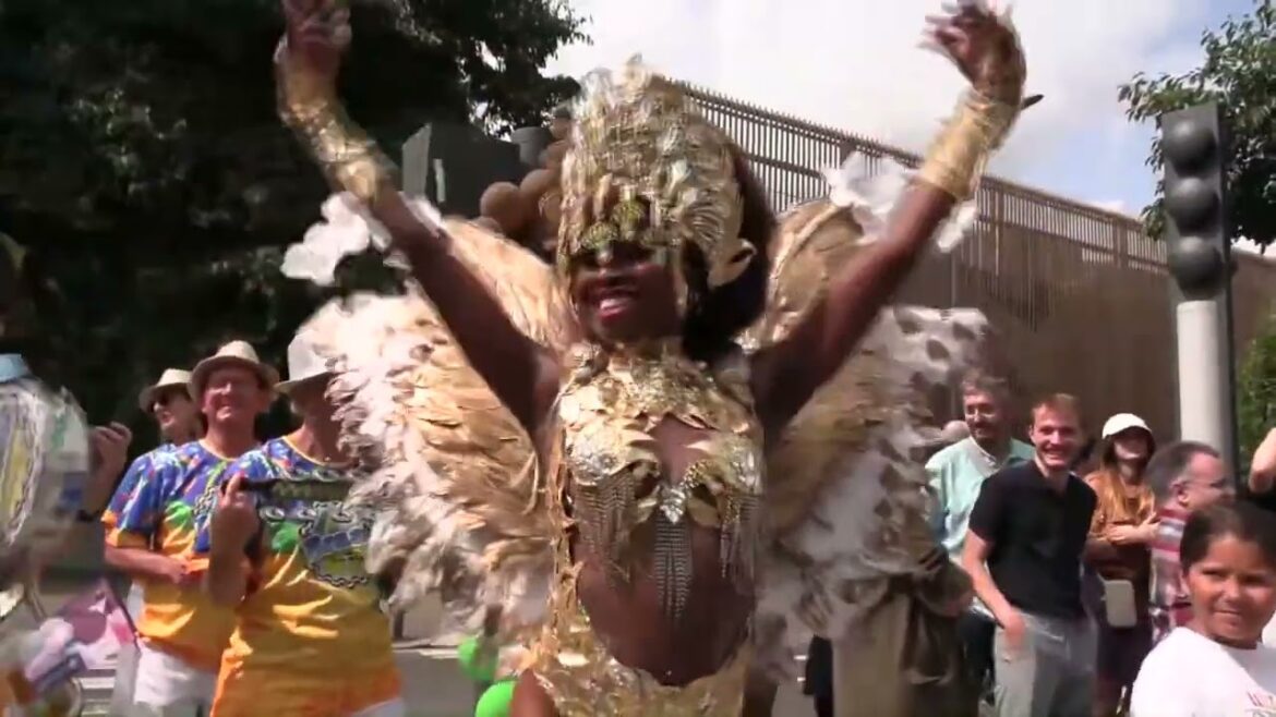 Relais de la Flamme olympique | Étape 66 - Hauts-de-Seine | Jeux Olympiques de Paris 2024