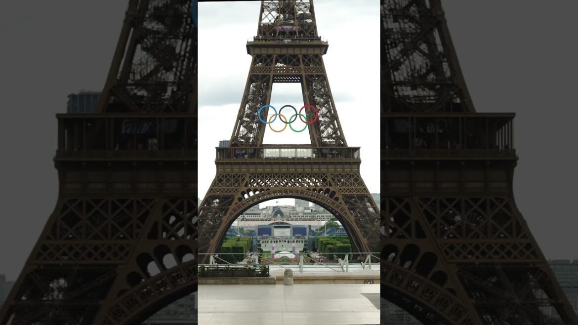 🔊 The sounds of #Paris have us in love with this city. Turn up the volume and listen for yourself. 😍