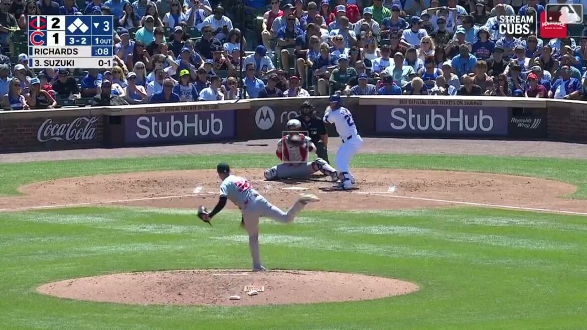 Le walk de Seiya Suzuki avec un RBI