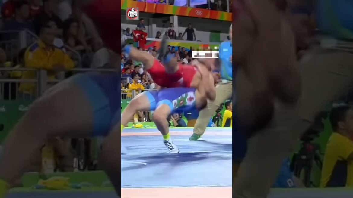 Lancer arrière de Kushti aux Jeux olympiques 😱😲 #viralshort #youtubeshorts #shorts