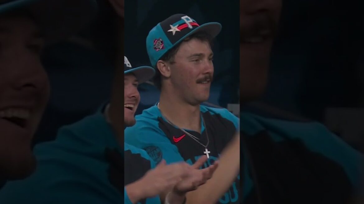 Shohei Ohtani (+380) ÉCRASE un home run de 400 pieds lors du match des étoiles 😱 #shorts