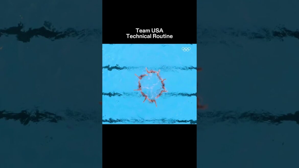 Michael Jackson meets artistic swimming! 🕺 #Olympics #Paris2024 #Sports #ArtisticSwimming