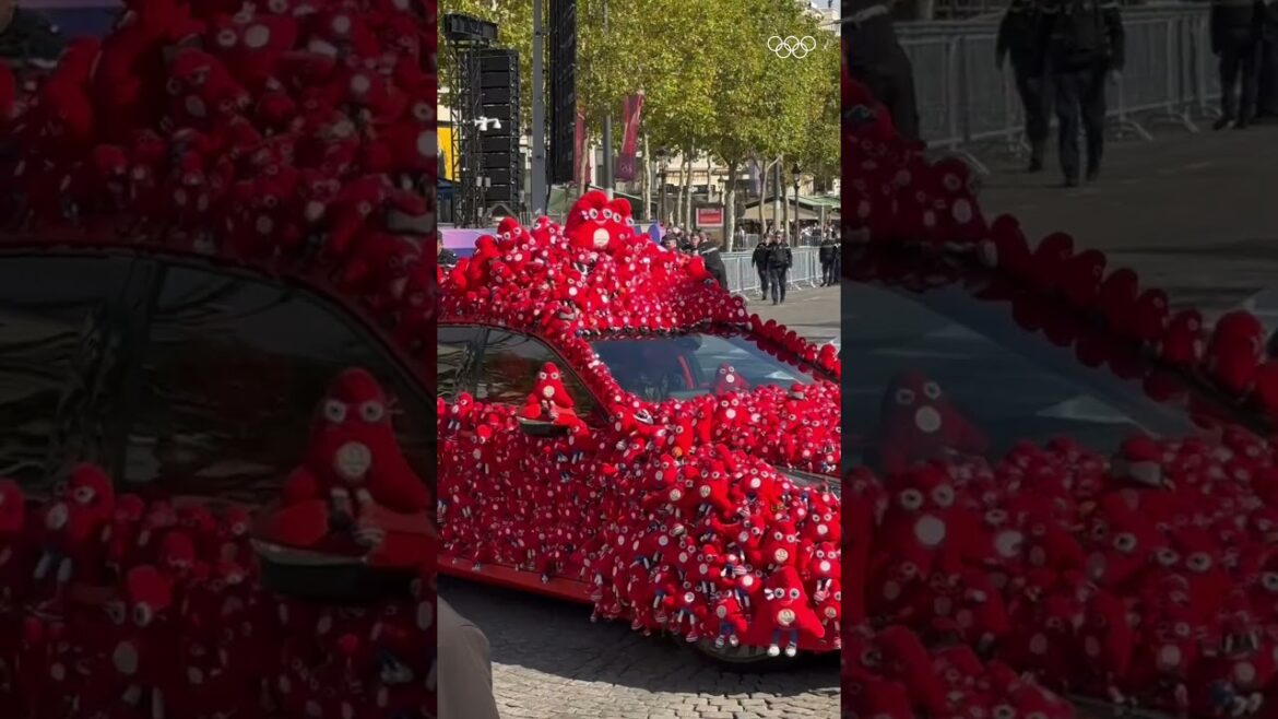 Une voiture tout droit sortie d'un rêve olympique 🫶🥹 #Olympics #Paris2024 #Sports