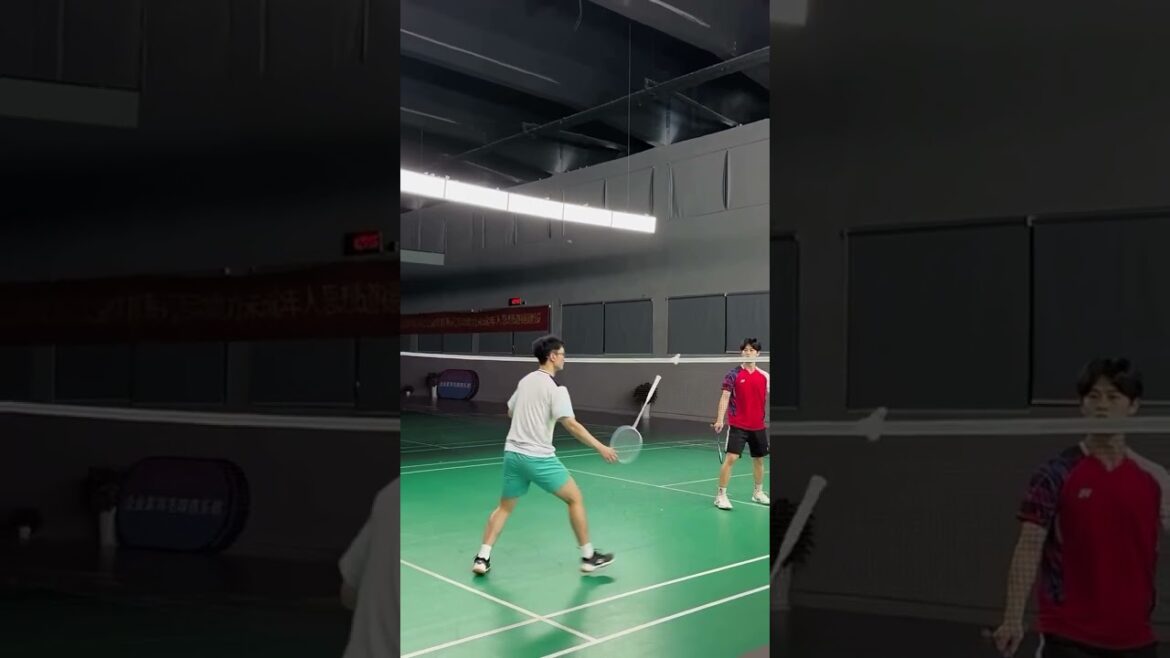 Maîtriser le terrain : les compétences du badminton en action ! 🏸📹: atte_tk43 #Olympics #Paris2024 #Sports
