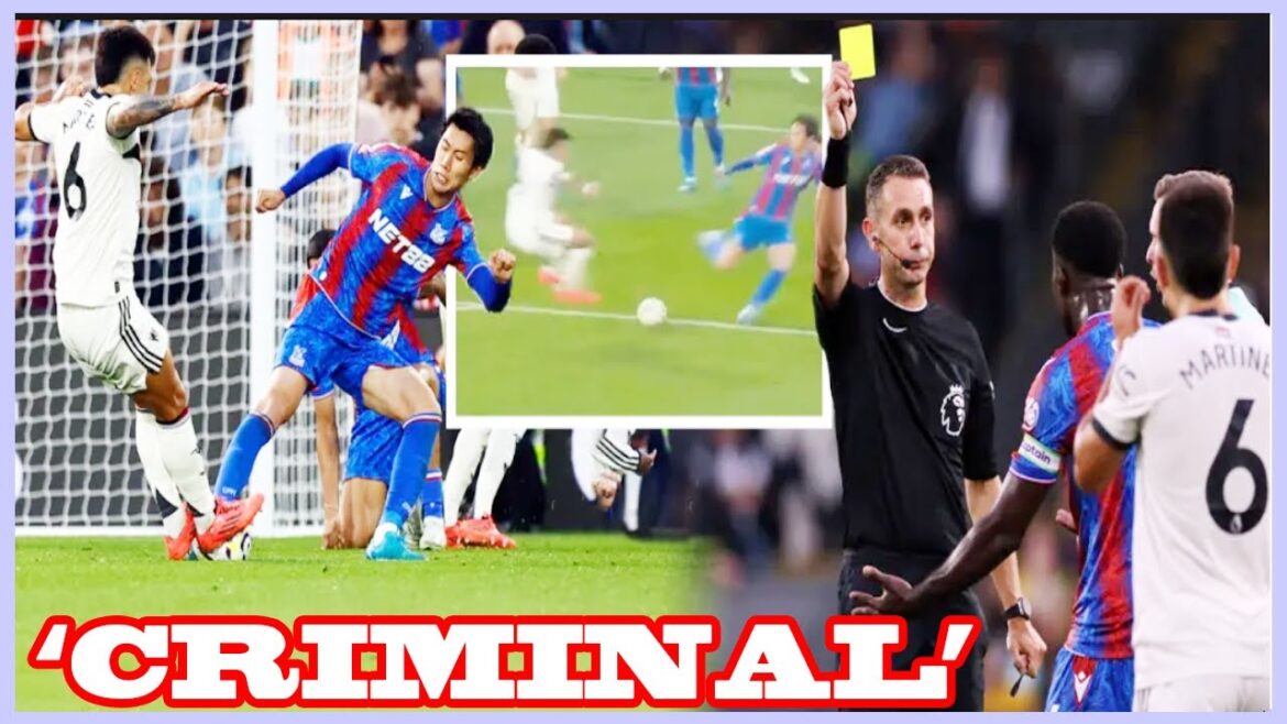 Les fans sont furieux après que Lisandro Martinez ait échappé à un carton rouge pour un plaquage à deux pieds sur Kamada