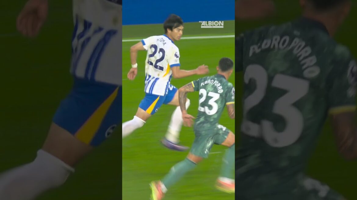 Mitoma DOMINE les Spurs ! 🥶 #brightonandhovealbion #tottenhamhotspur #premierleague #mitoma