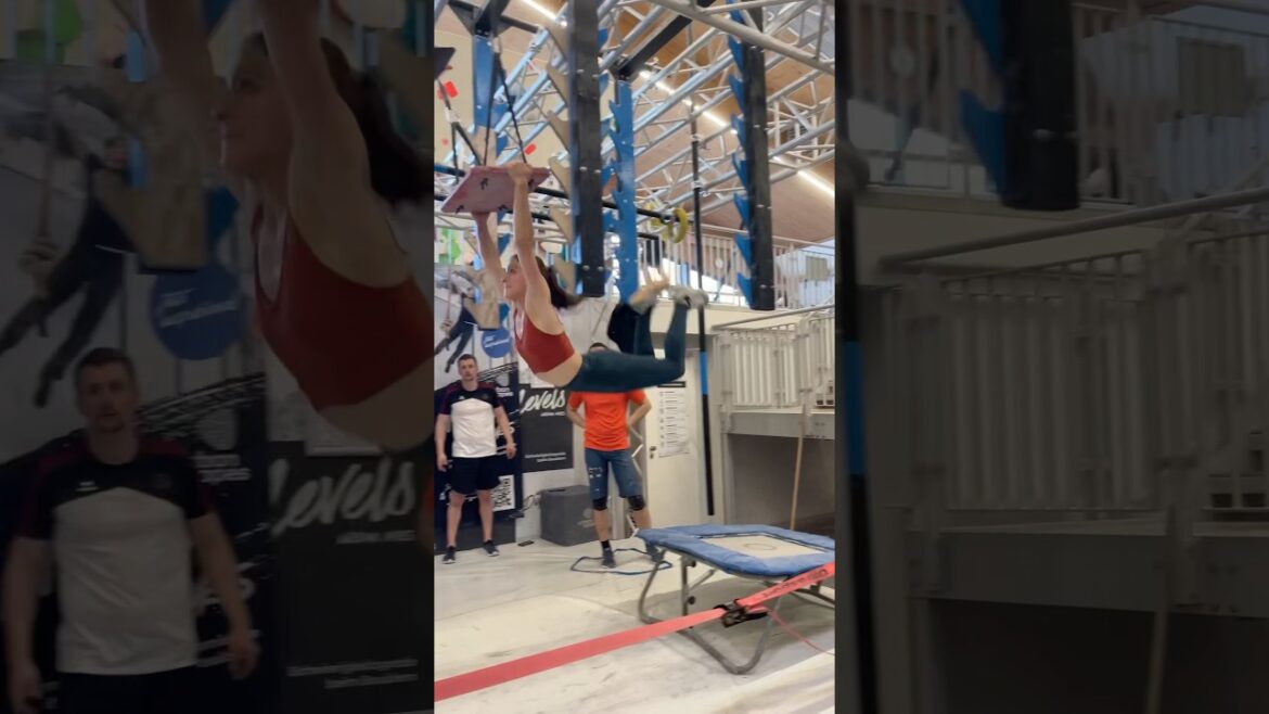 Ninja Boot Camp avec Daniel Schmidt 😄 #ninja #ninjawarrior #sophiaschubert #training