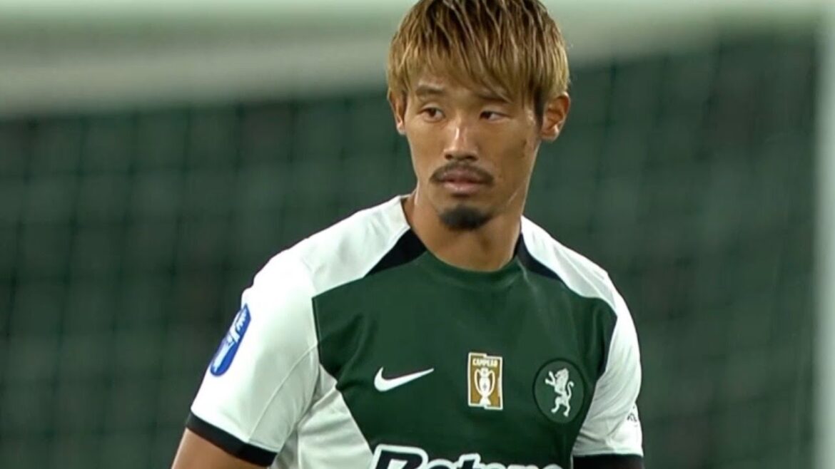 Hidemasa Morita marque le premier but ! A contribué à la victoire en participant pleinement au match de coupe ![30 octobre]