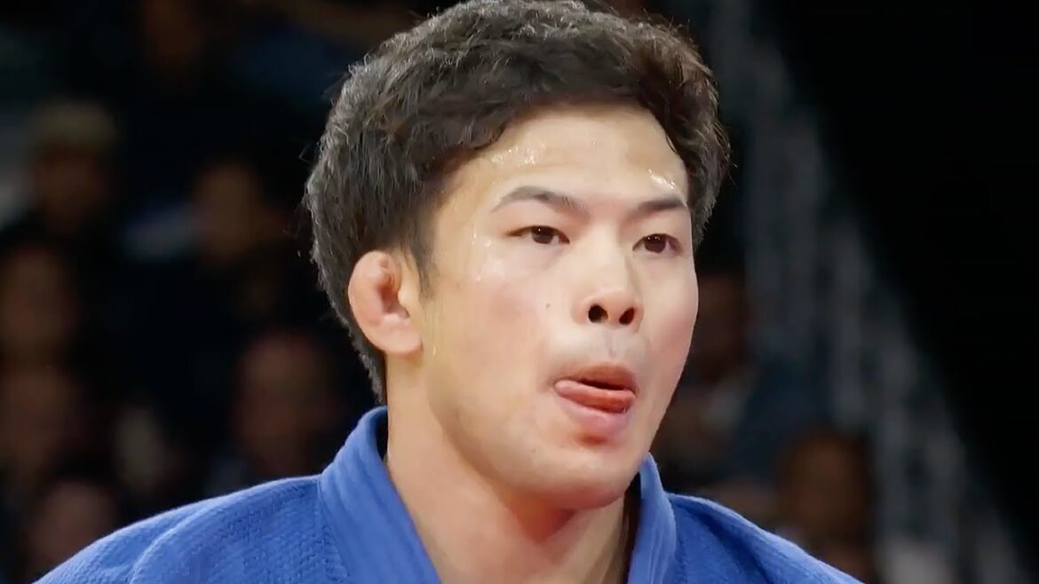 JO PARIS 2024 - Le judoka japonais Nagayama refuse de saluer et de quitter le tatami