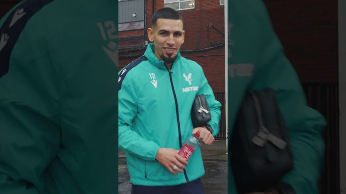 Pep, Haaland, Nketiah et Mateta arrivent avant le match de Manchester City #cpfc #premierleague #mancity