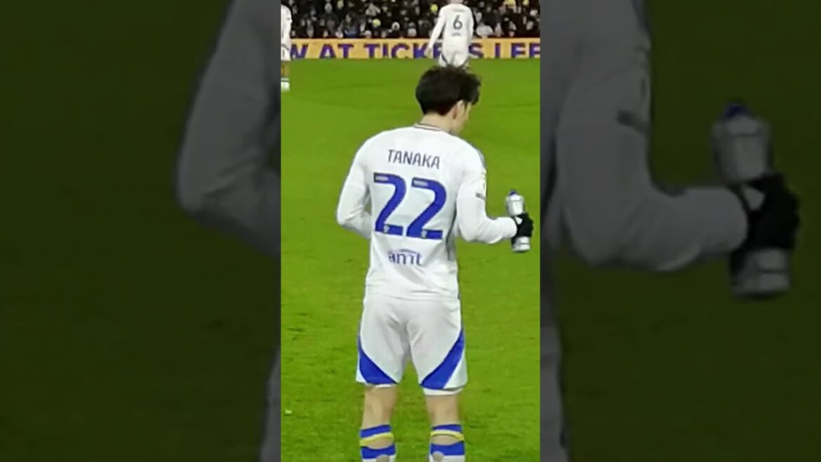 Leeds United Ao Tanaka à Elland Road contre Oxford United. #leedsunited #championnat #football