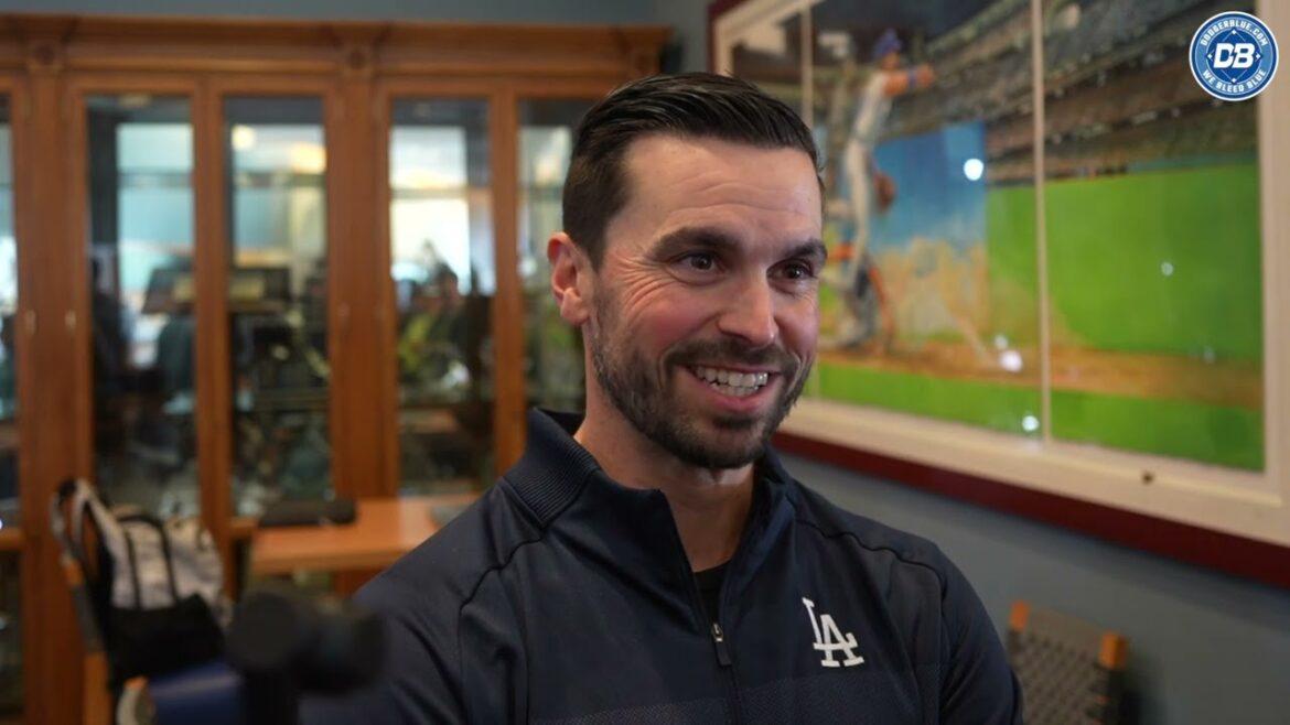 Le directeur général des Dodgers, Brandon Gomes, partage la mise à jour de Shohei Ohtani et parle de Hyeseong Kim et Teoscar Hernandez