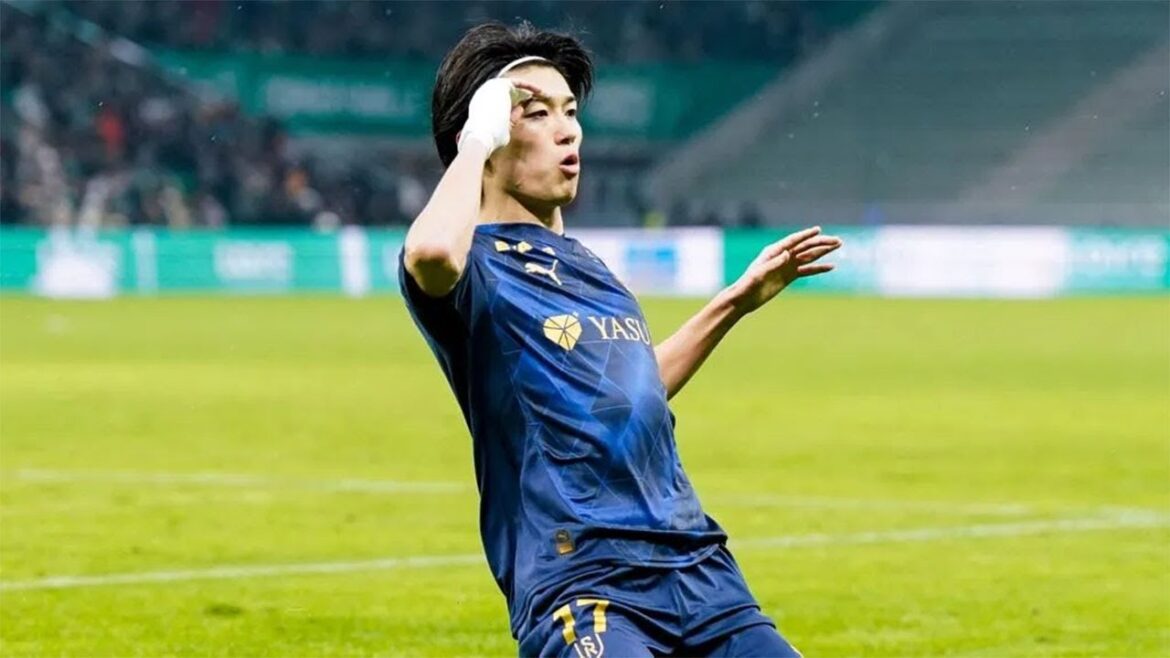 Keito Nakamura inscrit son 7ème but de la saison ! Junya Ito s'est également créé une occasion décisive, et l'équipe nationale japonaise a été dynamique des deux côtés ![5 janvier]