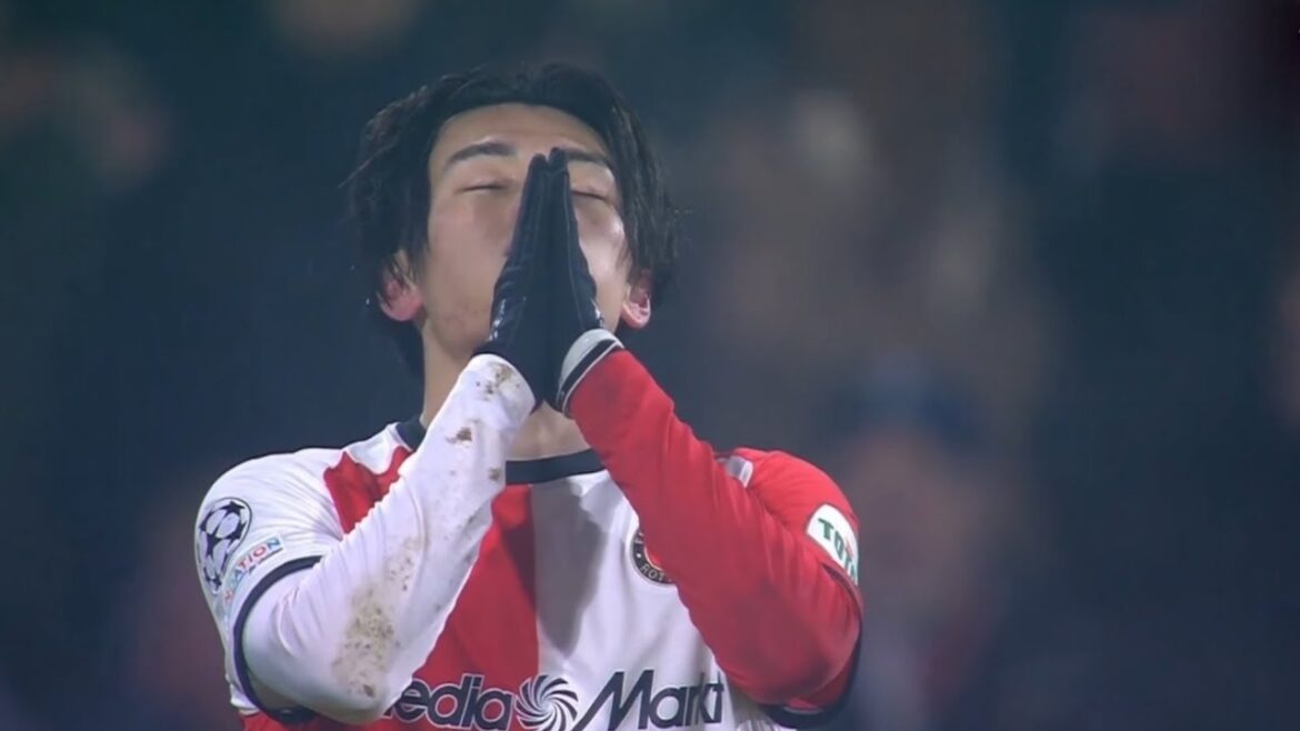 Gol de Ayase Ueda, Feyenoord vsbayern München 3-0 Résumé de la Ligue de ligue 2025