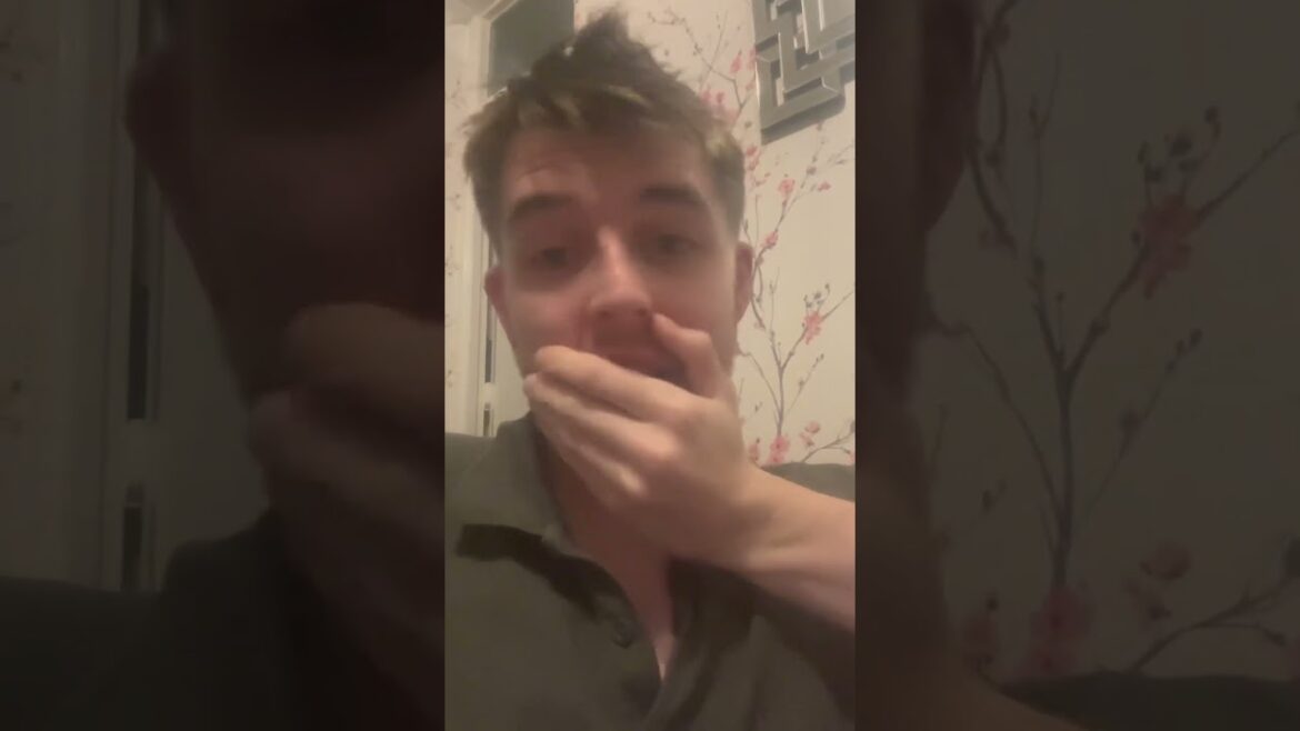 Lire la réaction de la carte de Takehiro Tomiyasu vs Crystal Palace #Shorts