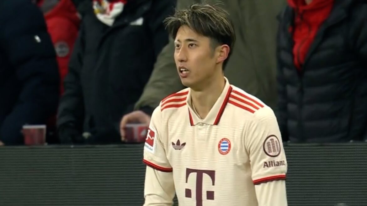 Ito Hiroki est dans la formation de départ pour la première fois depuis son transfert! Une performance stable à l'arrière gauche![16 février]