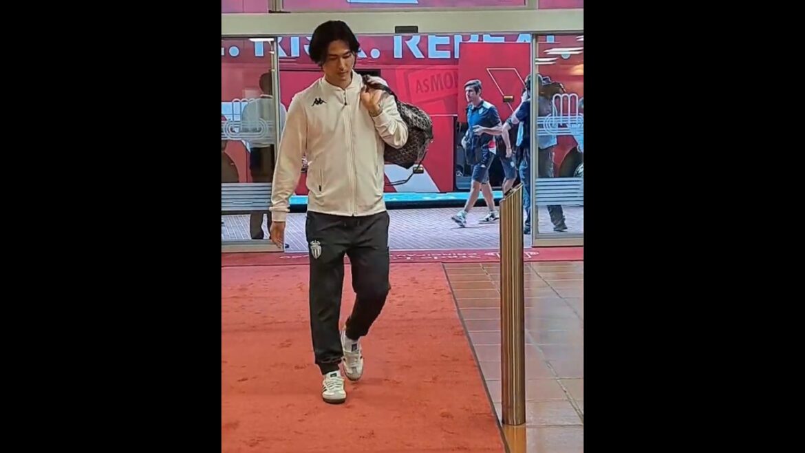 Takumi Minamino (comme Monaco) l'un des meilleurs joueurs asiatiques de tous les temps