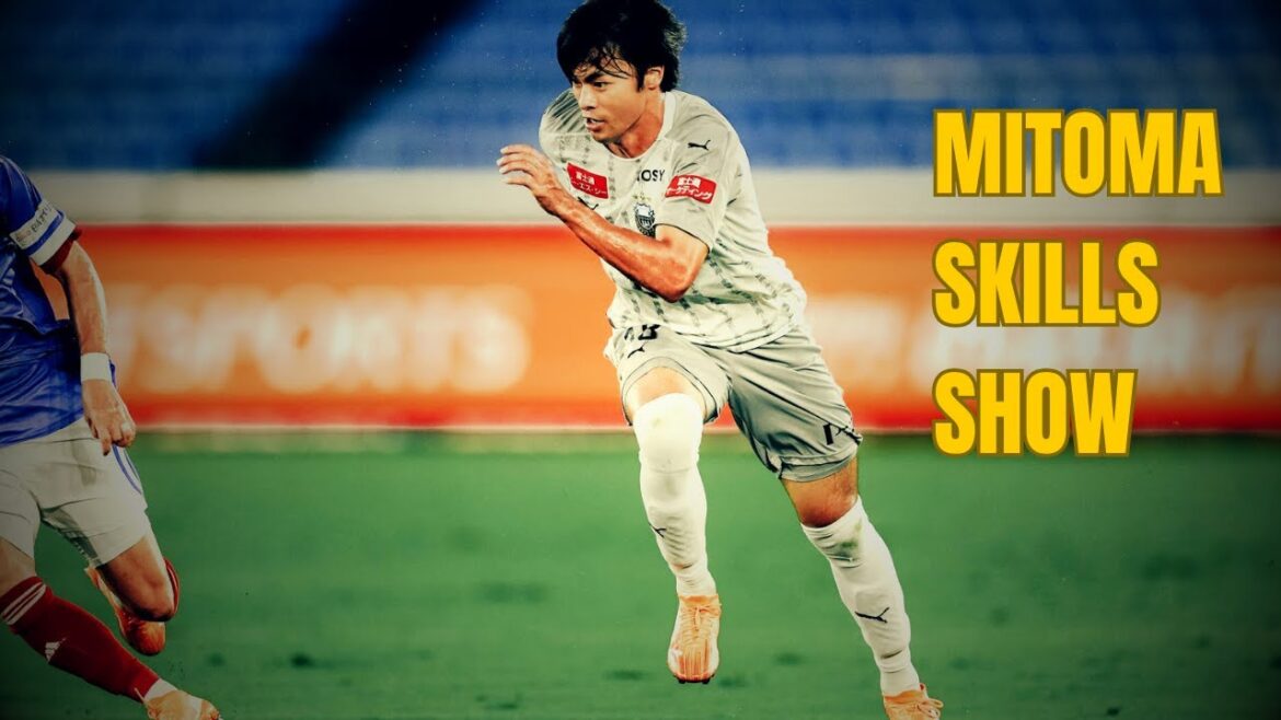 Mitoma Insensane Dribblig Skills