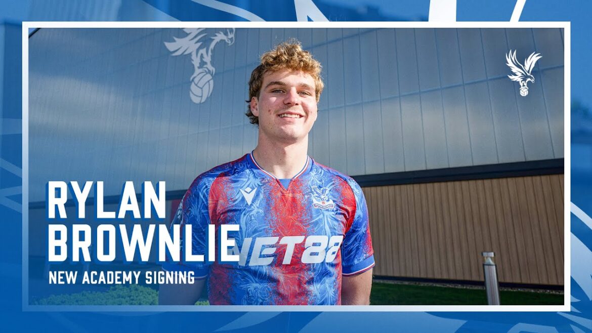 "C'est incroyable d'être ici!" 🦅🇦🇺 | Rylan Brownlie rejoint Crystal Palace
