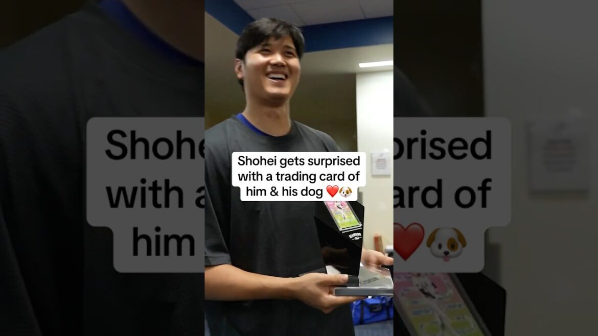 Shohei Ohtani a surpris avec une carte commerciale de son chien 🐶❤️