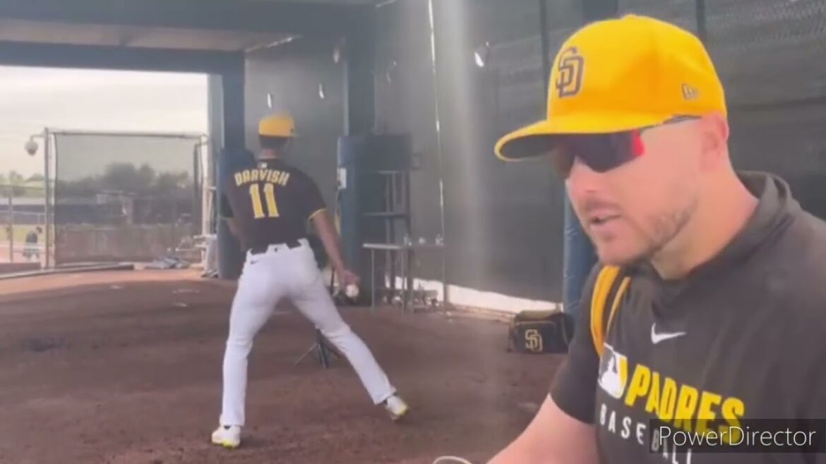 Yu Darvish Spring Training 2025 Réchauffement et bulpen. San Diego Padres Yu Darvish Spring Training 2025 Réchauffement et bulpen. San Diego Padres