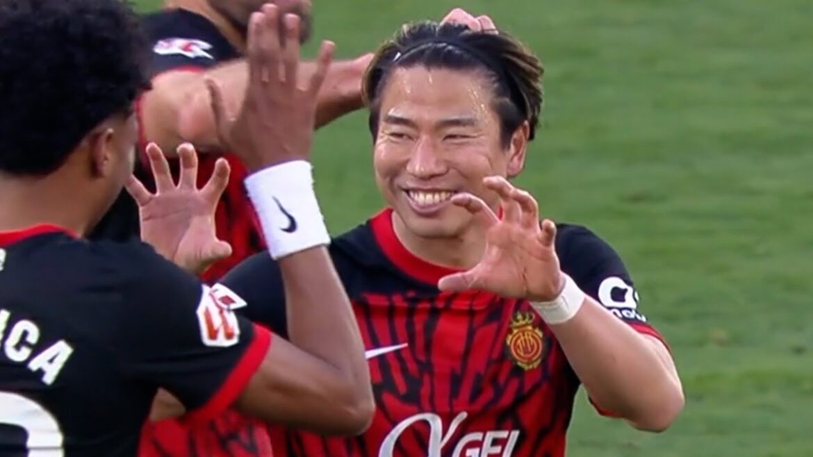 Asano Takuma marque le deuxième but de la saison! Une tête liée pour sauver l'équipe contribuera à une victoire de retour![16 mars]