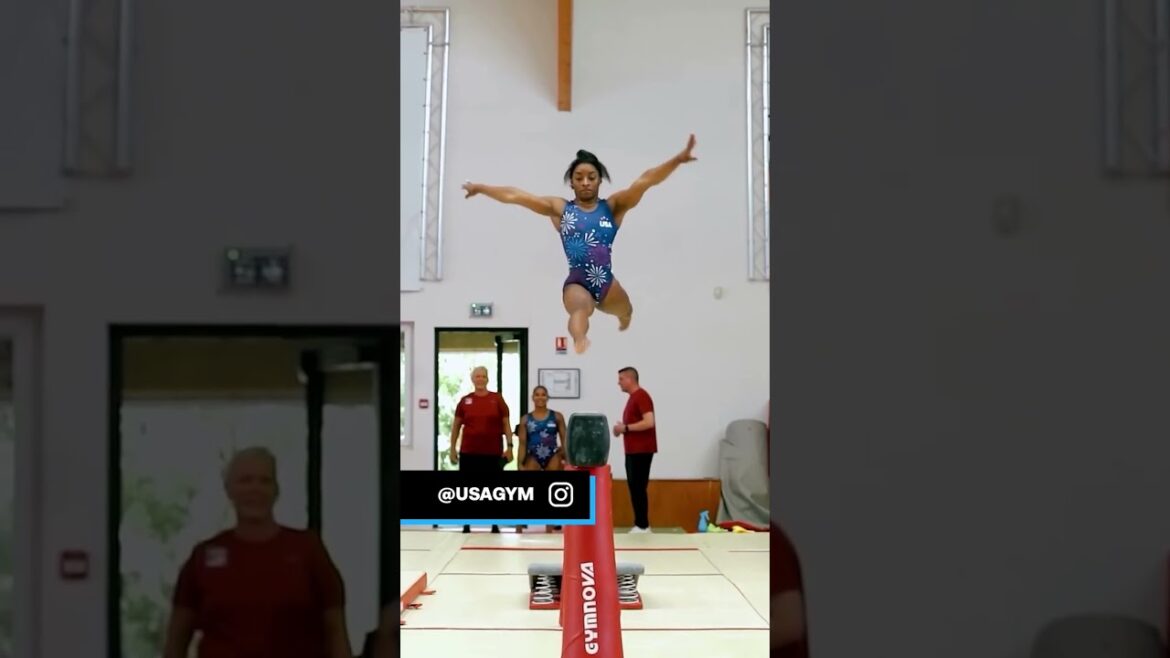 The pure joy in the background as Simone Biles is in action 🥹❤️️ #paris2024