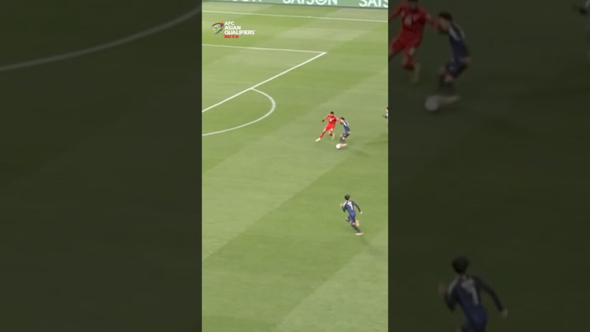 Kamada termine un objectif d'équipe parfait avec style! 🇯🇵