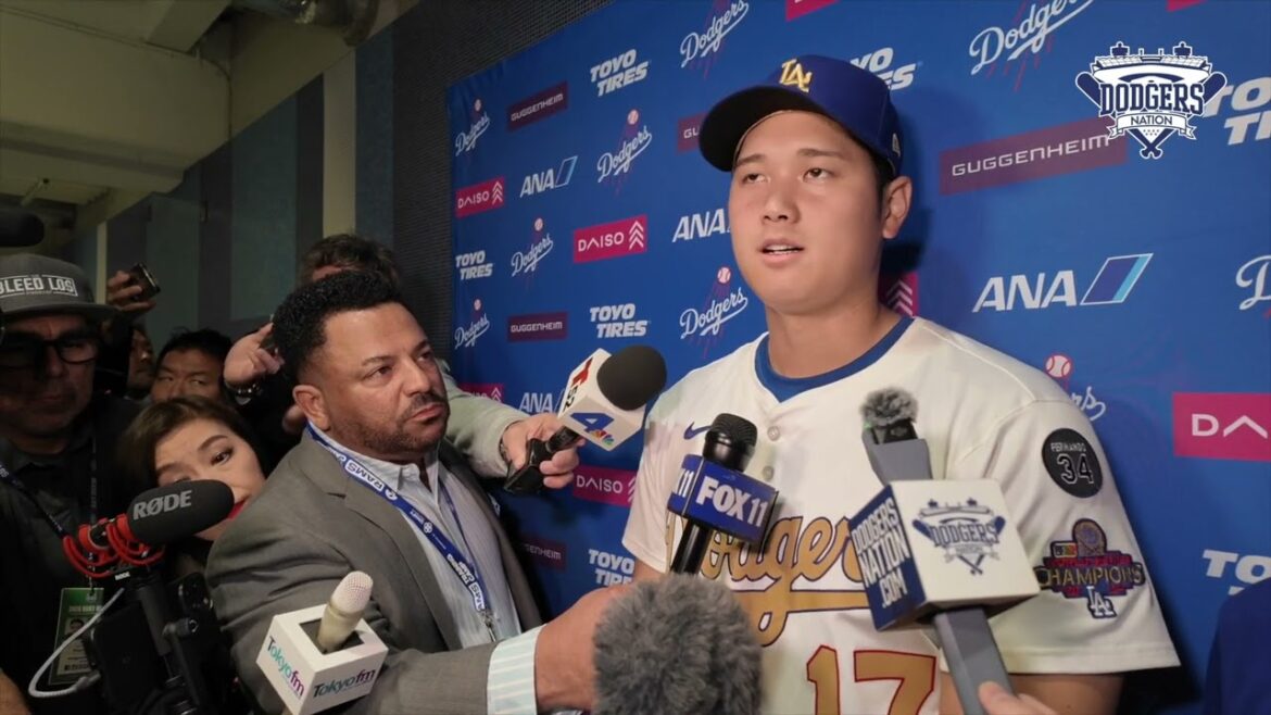 Shohei Ohtani réagit aux Dodgers Opening Day Home Run, World Series Cérémonie