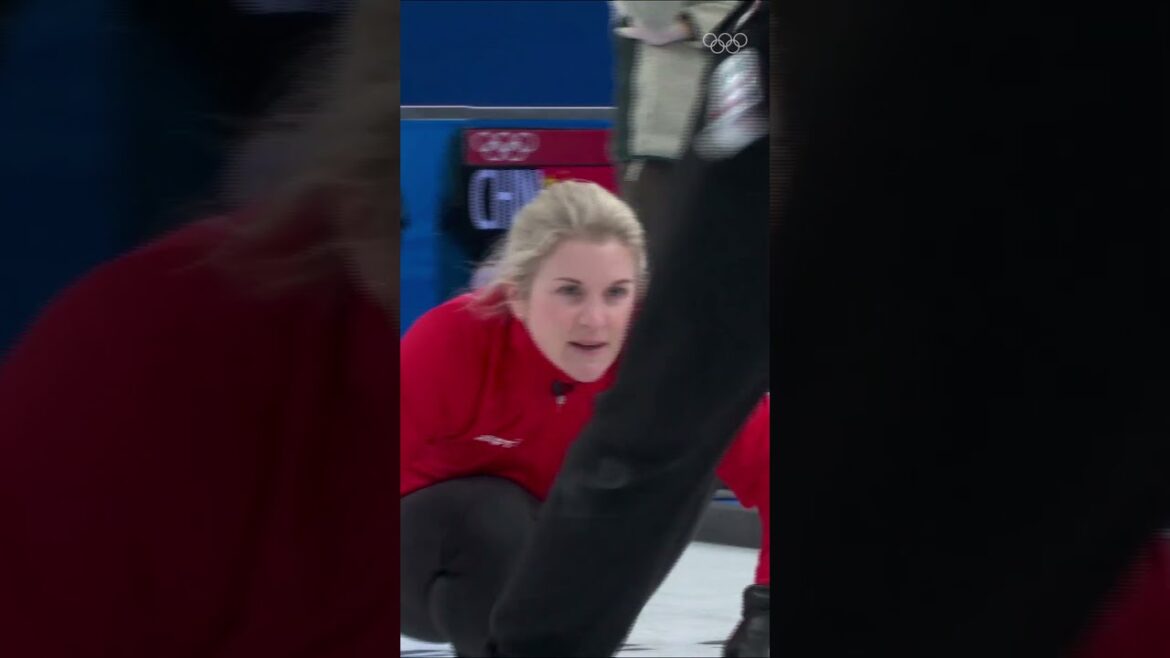 Precision in motion 🥌 #Olympics #Curling #WMDCC Precision in motion 🥌 #Olympics #Curling #WMDCC