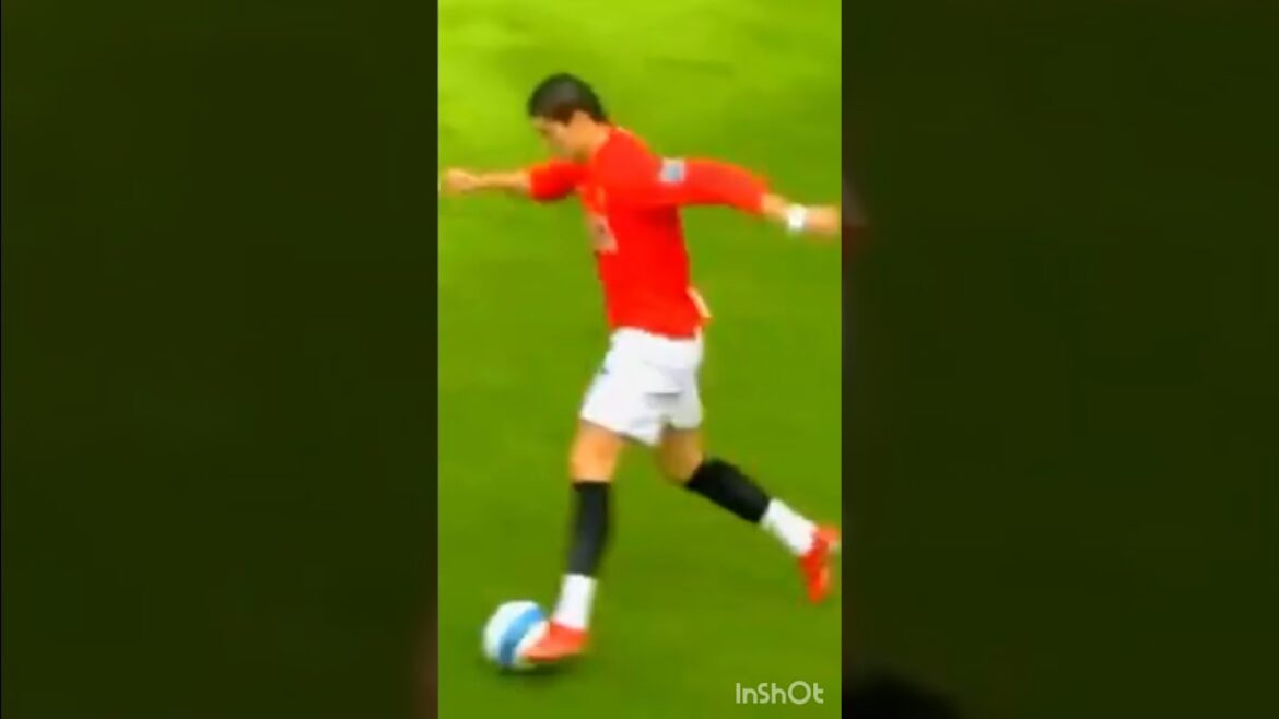 Ronaldo a brisé la physique avec ces buts en solo😱🔥 | Vous n'avez jamais vu ce # football # CR7 # shorts # viralvideo